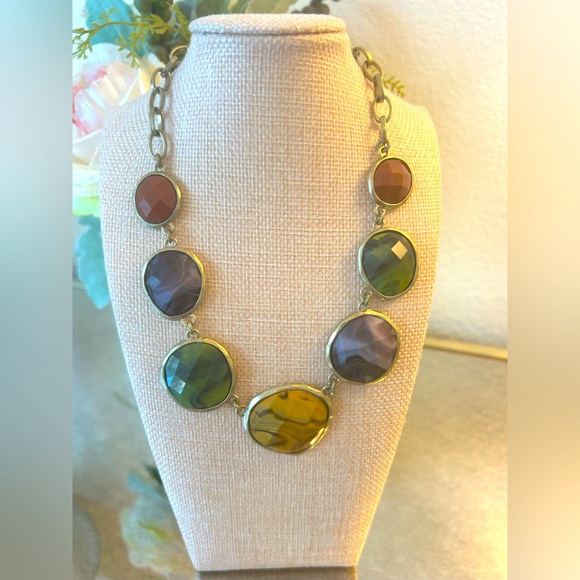 Multicolored Fashion Necklace - Picture 1 of 3